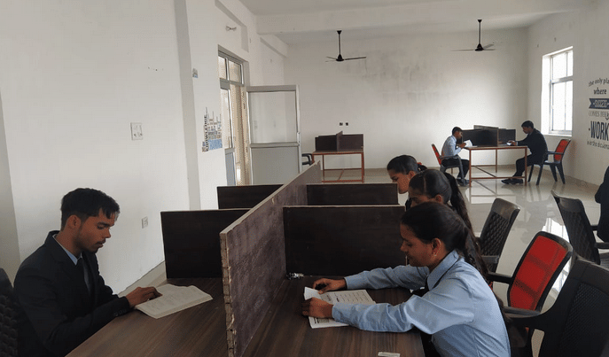 Wisdom College of Pharmacy Lucknow Students Life photo 5